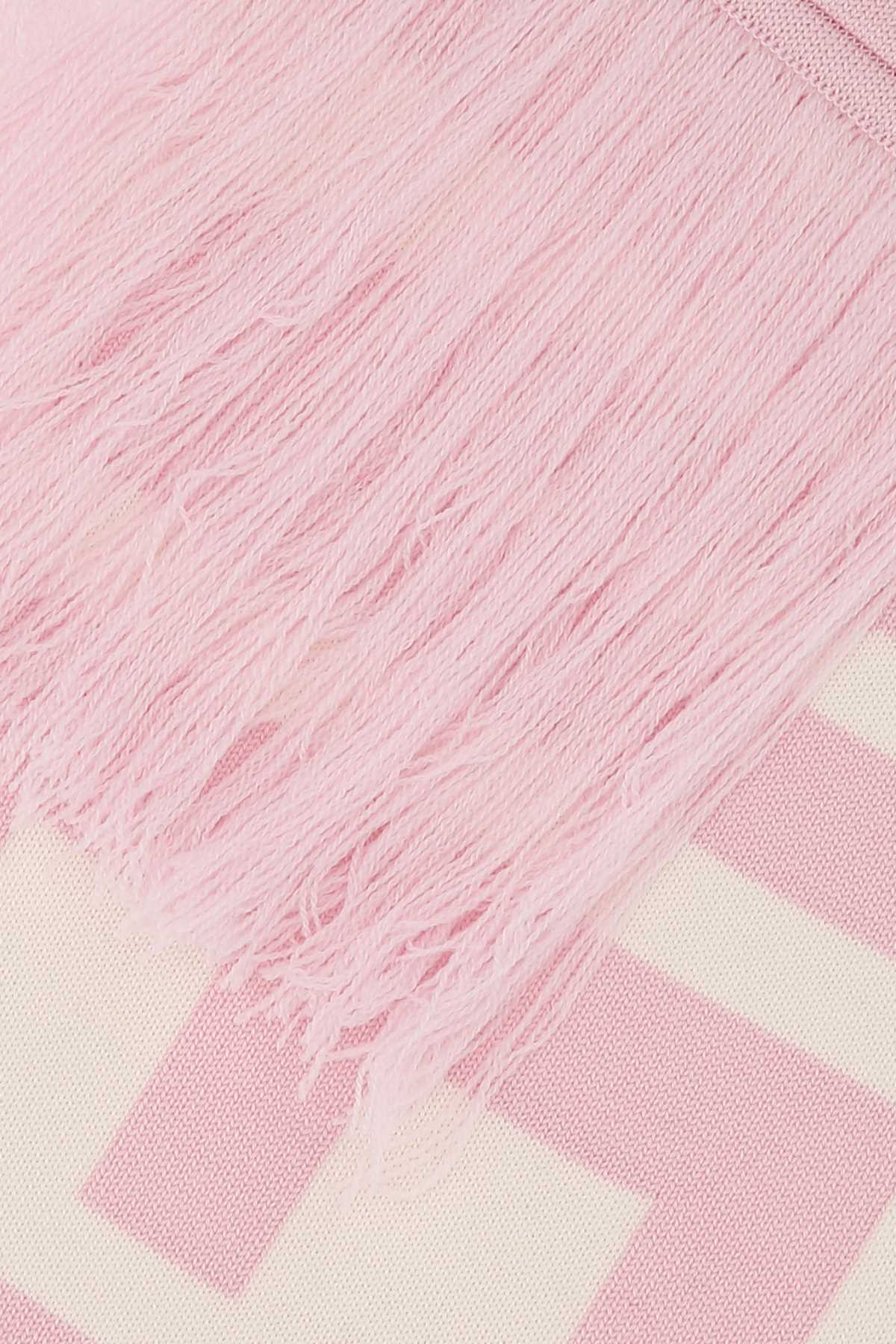 Vetements Unisex Pink Wool Scarf